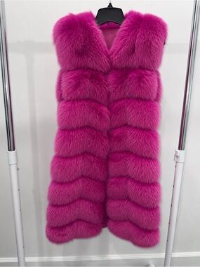 Luxurious Hot Pink Fox Fur Vest - Women9s Sleeveless Coat